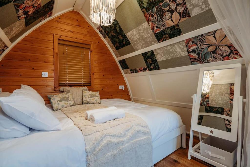 Robin Nest - Cosy Shepherd'S Hut Hideaway Callington Екстер'єр фото