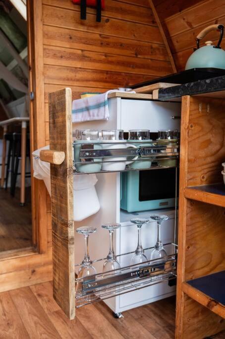 Robin Nest - Cosy Shepherd'S Hut Hideaway Callington Екстер'єр фото